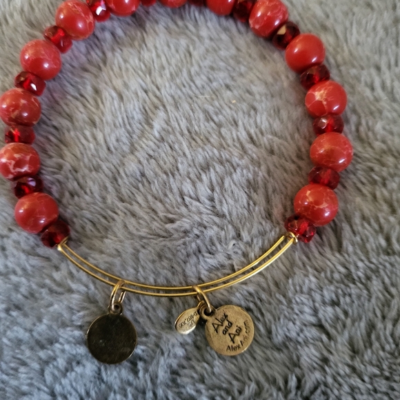 ALEX & ANI LARGE LOT OF 11 BRACELETS. RELIGOUS, BEADS, MIXED. MUST SEE! - Picture 16 of 16